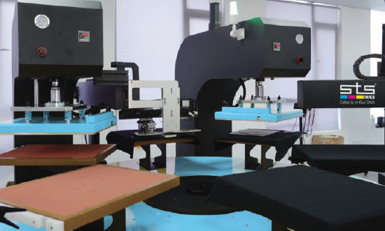 AUTOMATIC SUCTION & RELEASE PET FILM